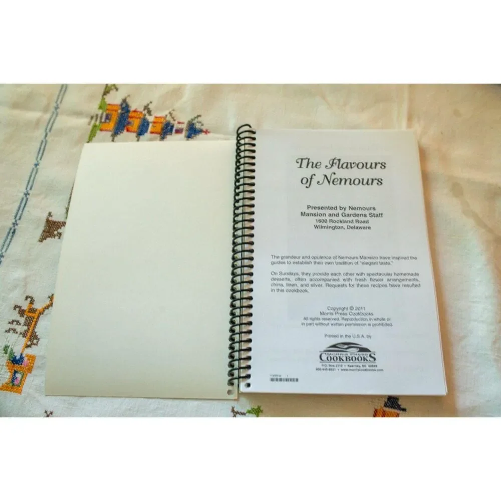 1977 Glorious Goober Peanut Butter Cookbook: Vintage Recipe Collection